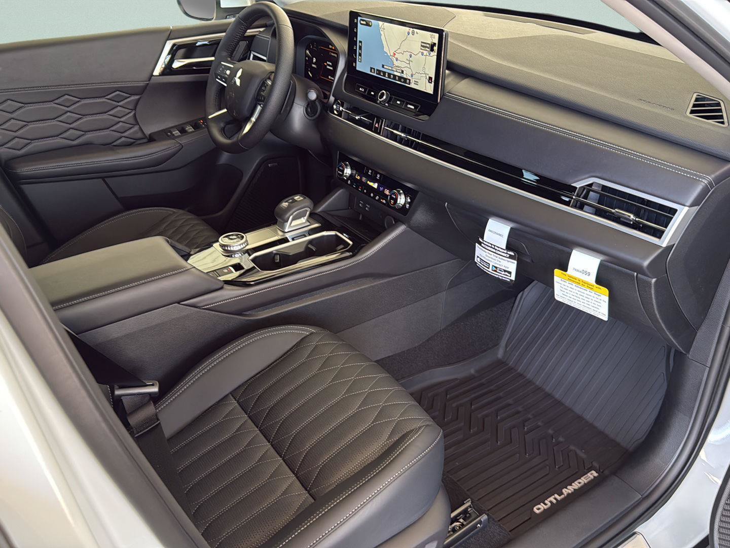 New 2026 Mitsubishi Outlander SEL FWD image 24
