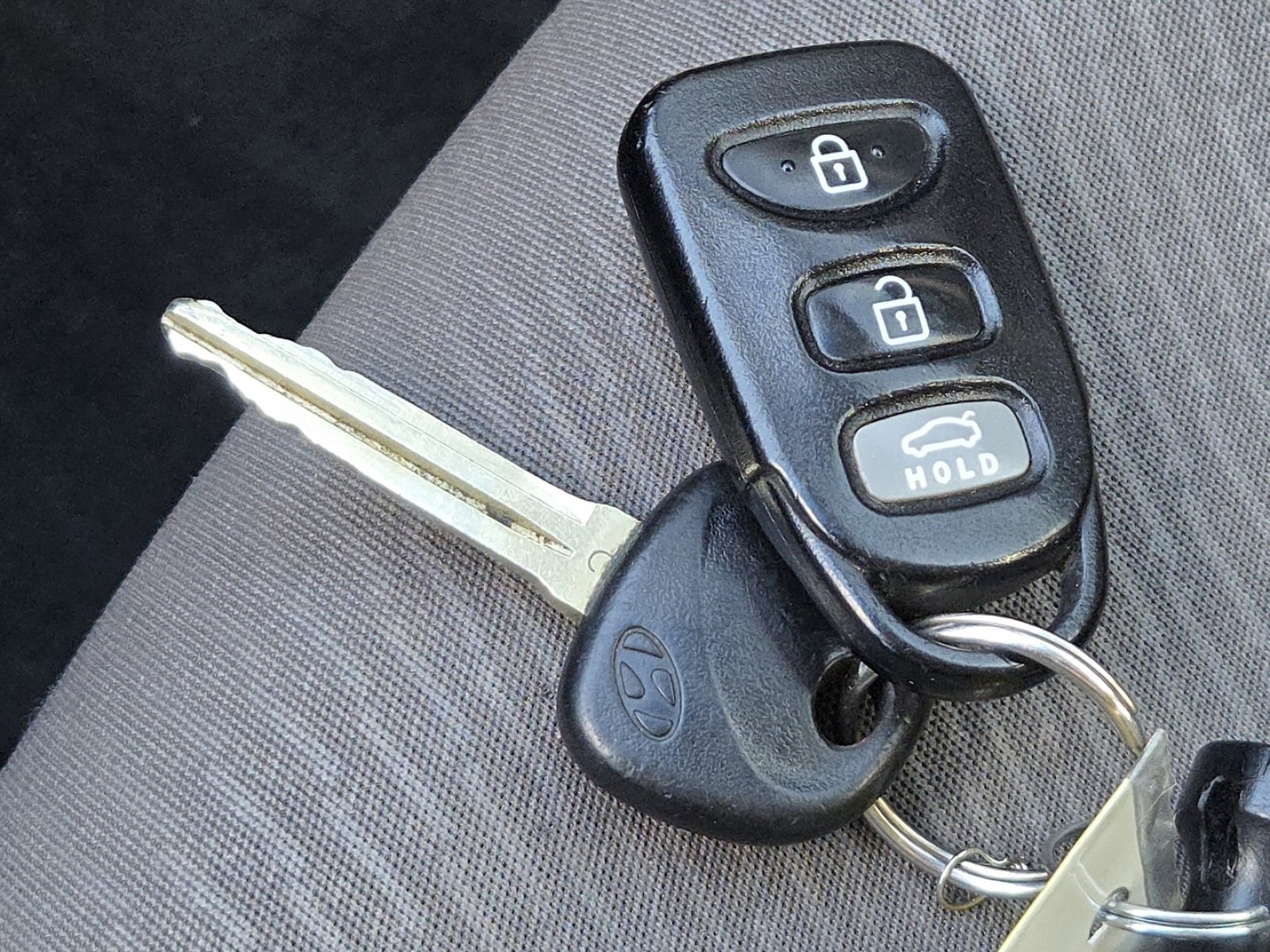 Used 2016 Hyundai Elantra SE image 31