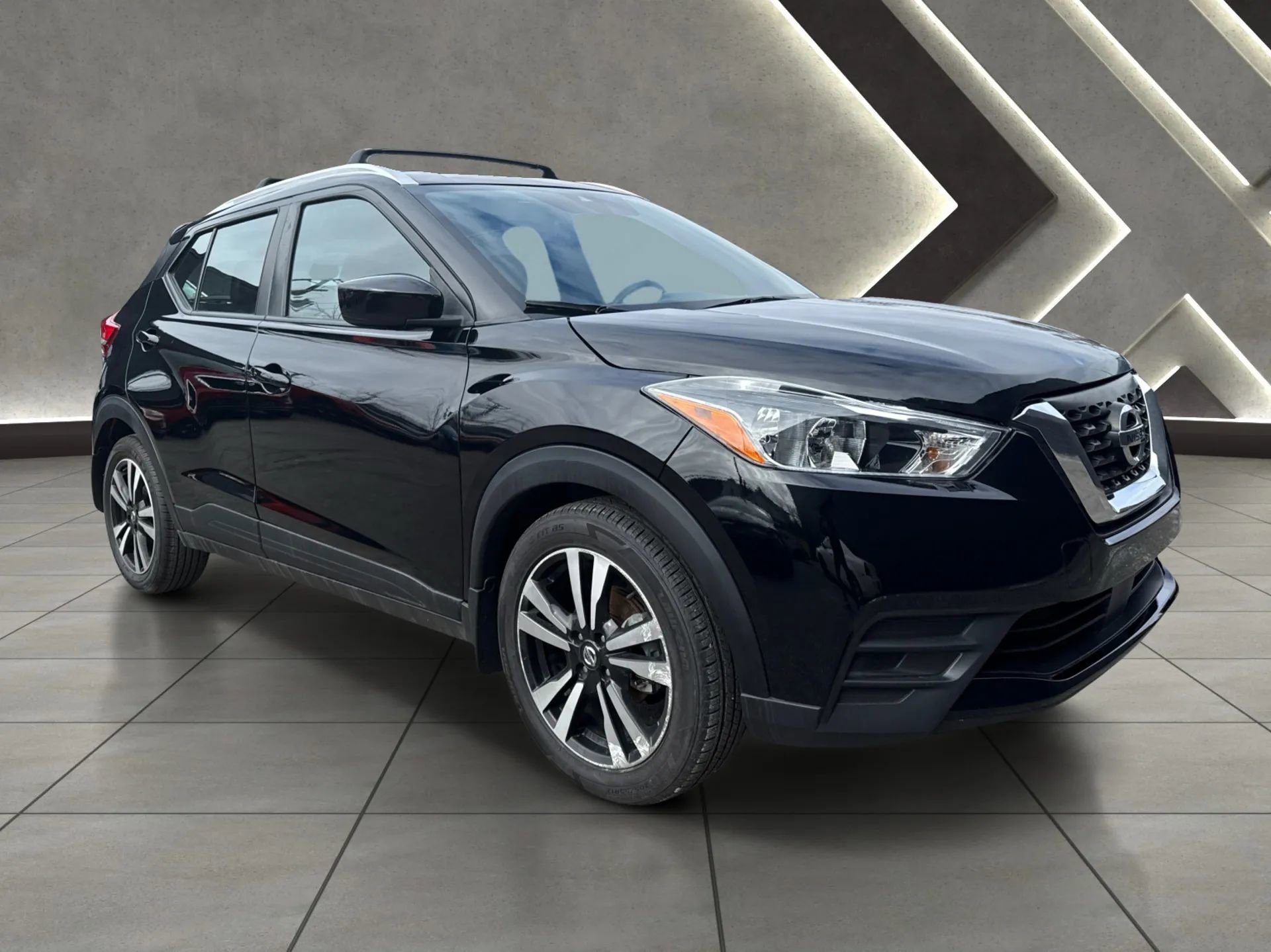 Used 2020 Nissan Kicks SV w/ Exterior Package