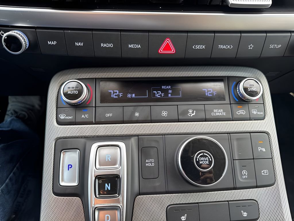 Used 2024 Hyundai Palisade SEL image 19