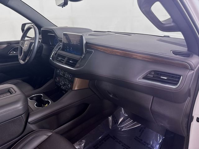 Used 2023 Chevrolet Suburban High Country image 34
