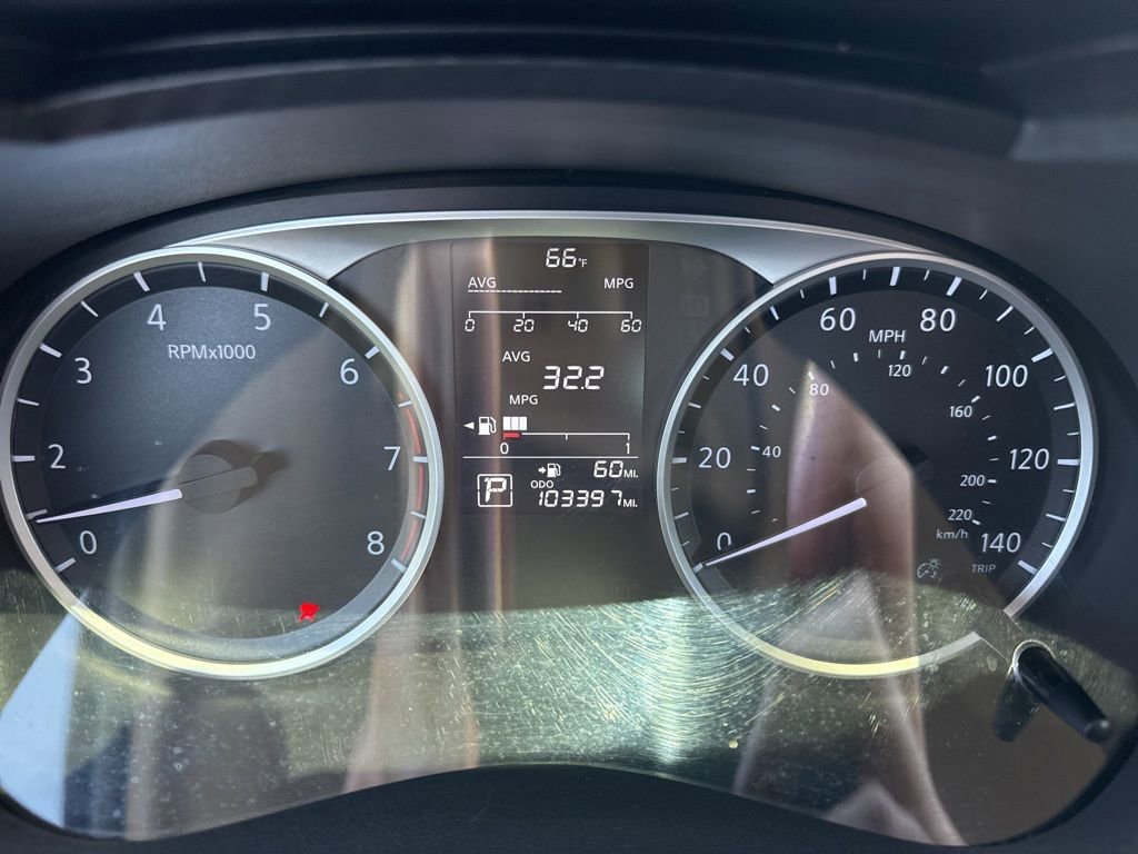 Used 2020 Nissan Versa S FWD image 22