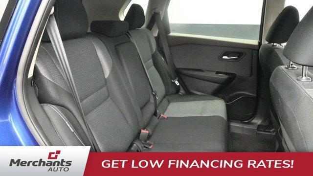 Used 2023 Nissan Rogue SV AWD/4WD image 14