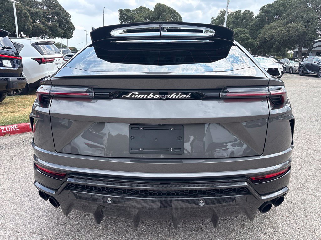 Used 2021 Lamborghini Urus AWD/4WD image 4
