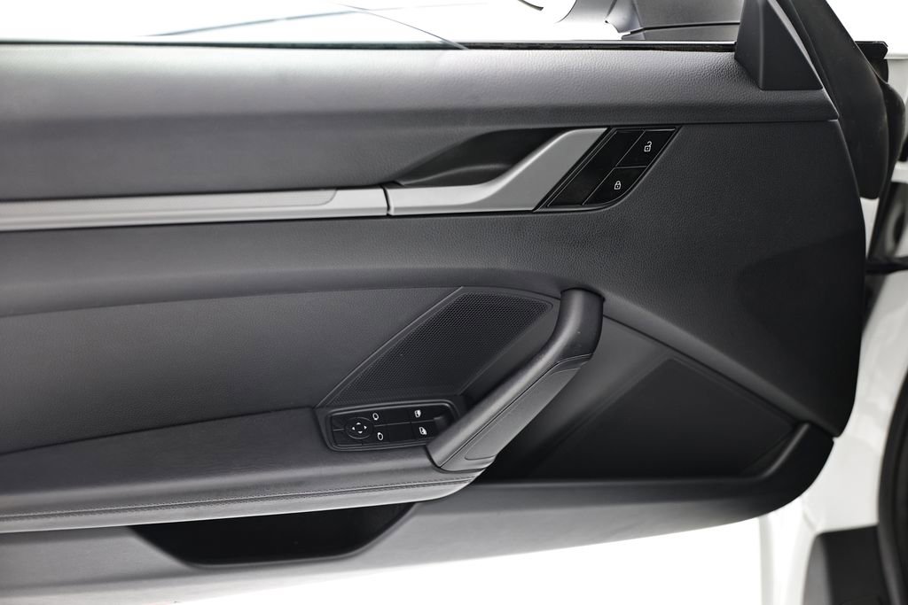 Certified 2021 Porsche 911 Carrera RWD image 19