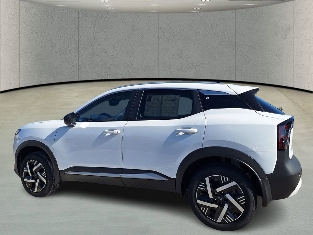 Used 2026 Nissan Kicks SV image 7