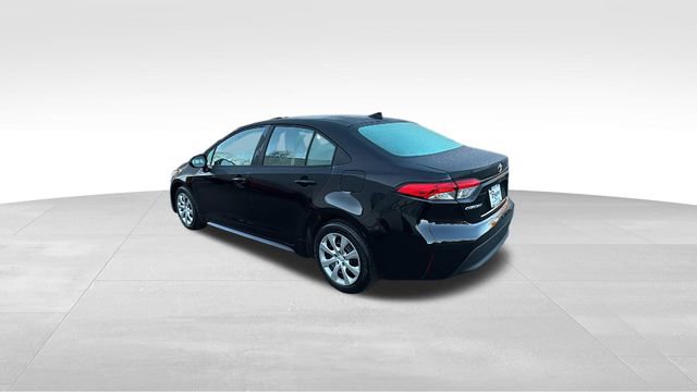 Used 2024 Toyota Corolla LE image 5