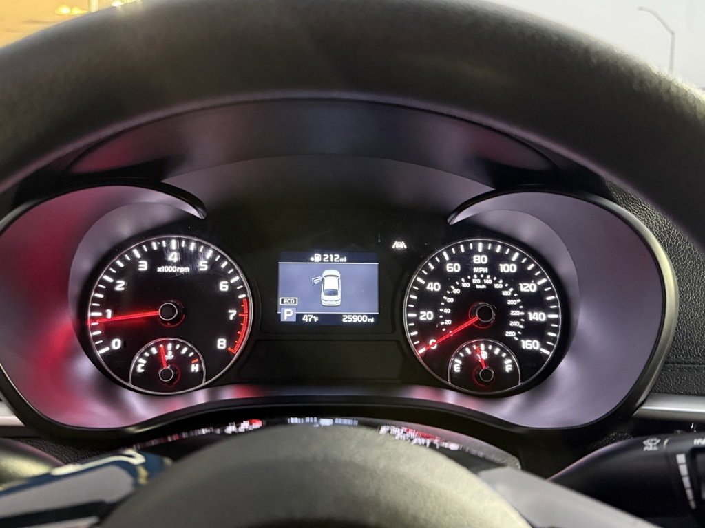 Used 2020 Kia Optima LX image 18