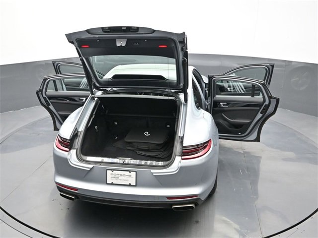 Used 2019 Porsche Panamera 4 image 26