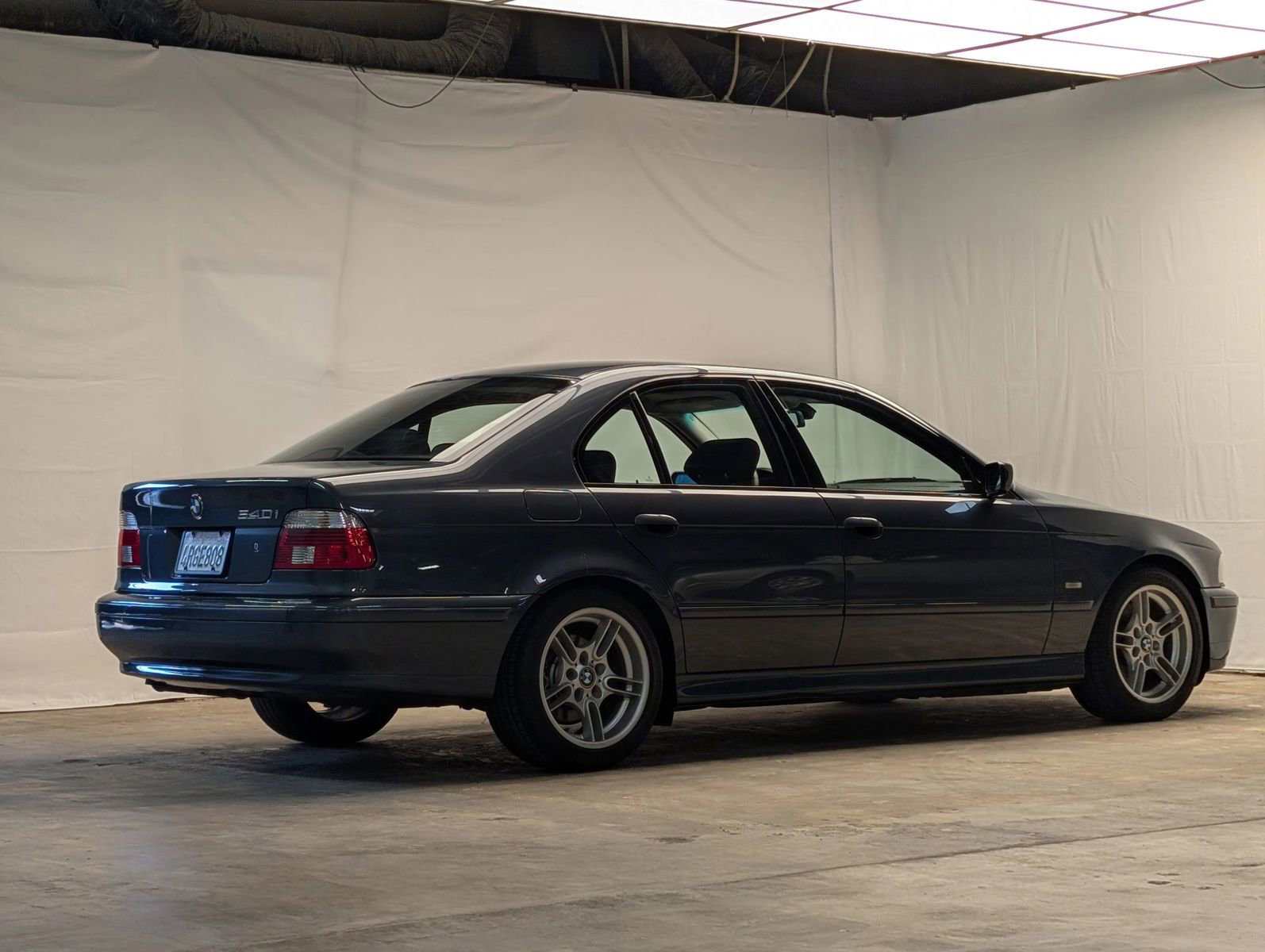 Used 2001 BMW 540i Sedan image 5