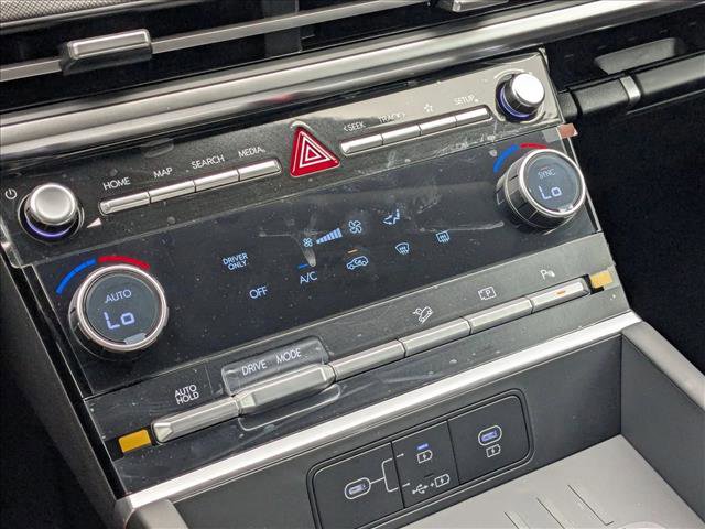 New 2026 Hyundai Santa Fe SE image 15