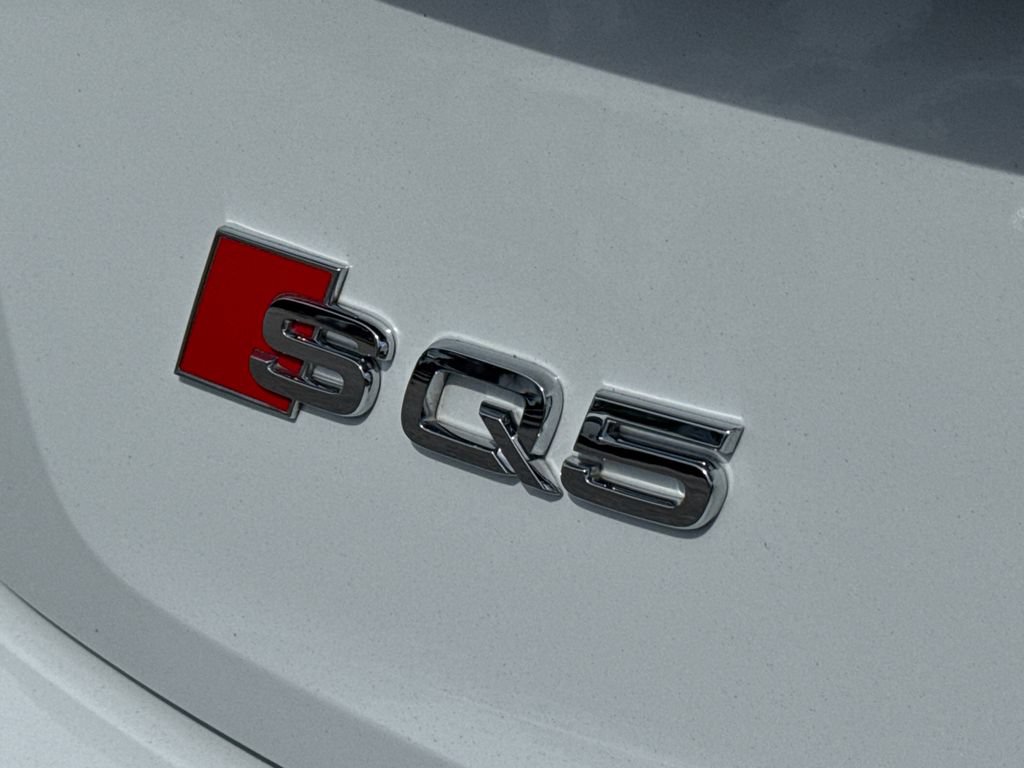 Used 2022 Audi SQ5 Premium AWD/4WD image 17