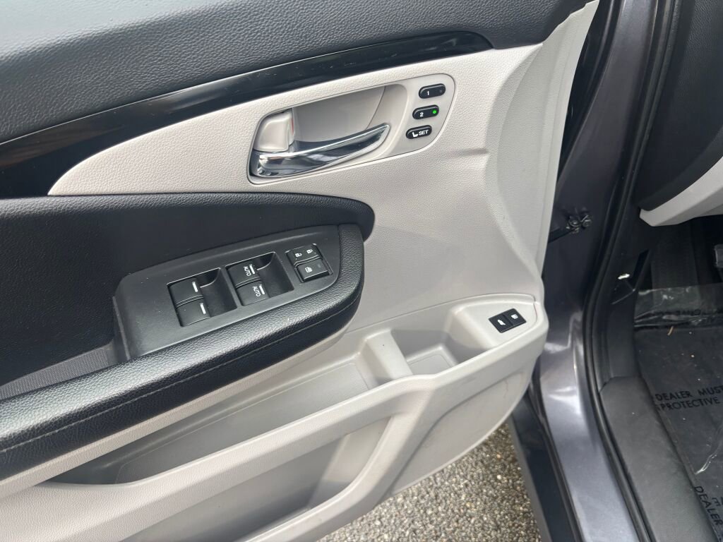 Used 2022 Honda Pilot Elite image 23