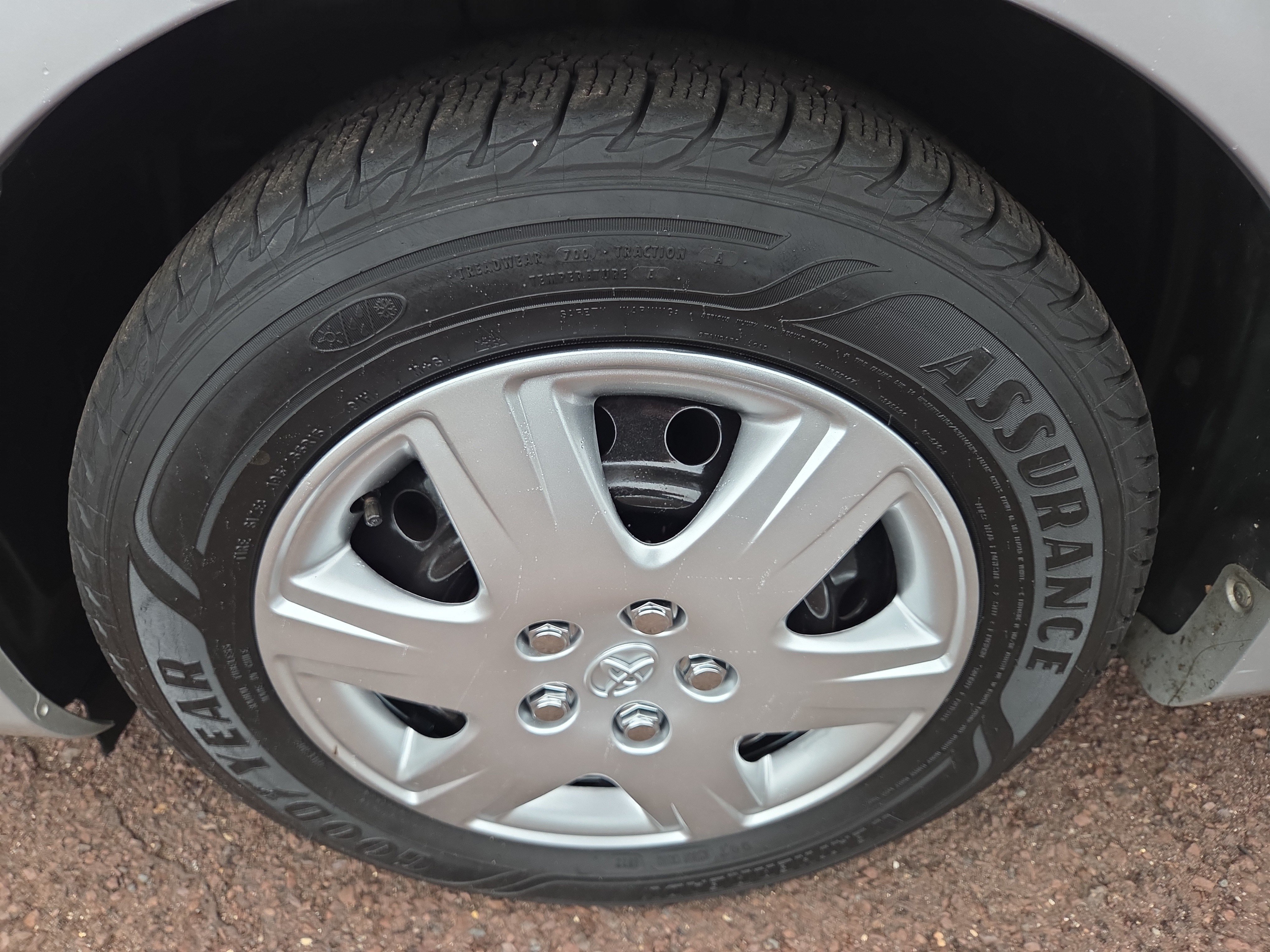 Used 2010 Toyota Corolla LE FWD image 12