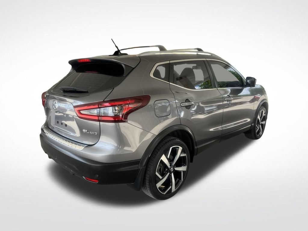 Certified 2022 Nissan Rogue Sport SL AWD/4WD image 48