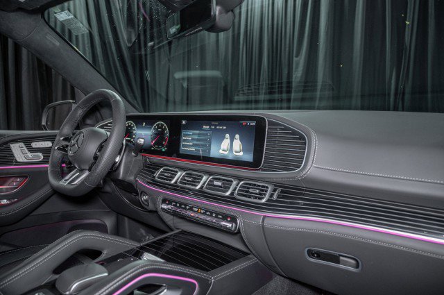 New 2026 Mercedes-Benz GLE 63 AMG S image 15