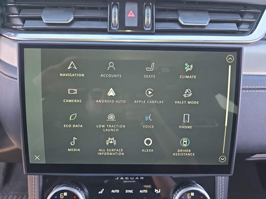 Certified 2025 Jaguar F-PACE R-Dynamic S AWD/4WD image 21