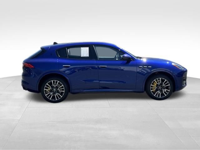 Used 2023 Maserati Grecale Modena AWD/4WD image 9