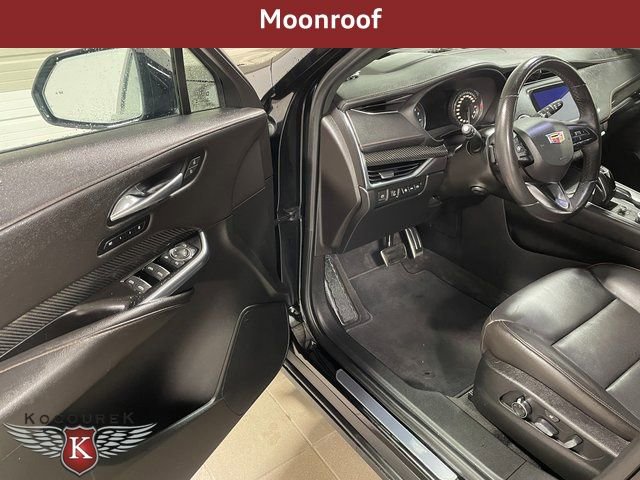 Used 2019 Cadillac XT4 Sport image 11