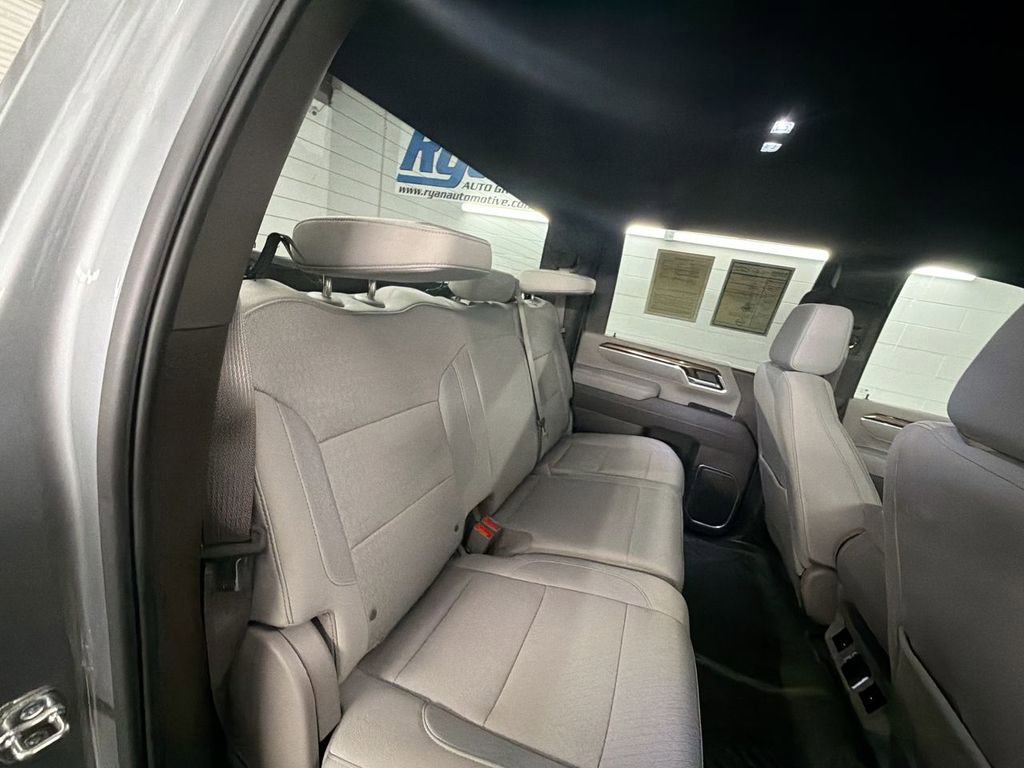 Used 2026 Chevrolet Silverado 2500 LT w/ Safety Package AWD/4WD image 26