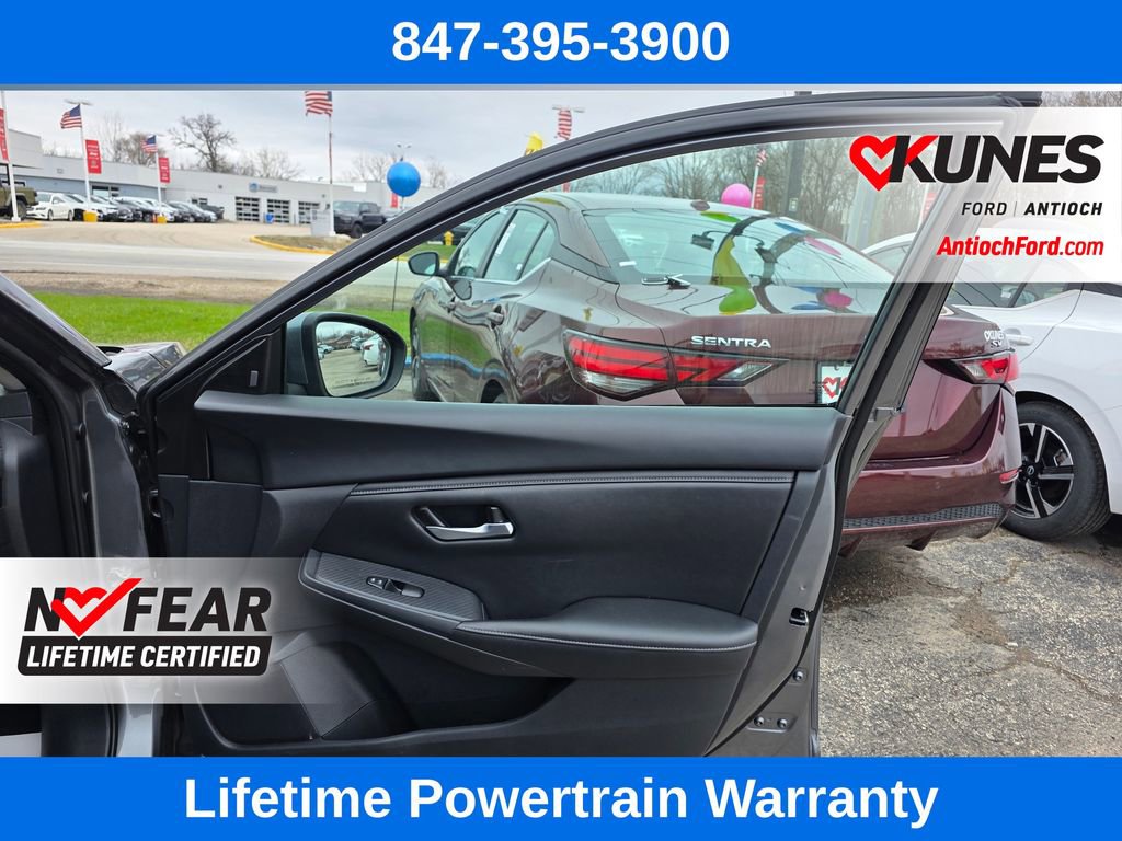 Used 2024 Nissan Sentra SV image 26
