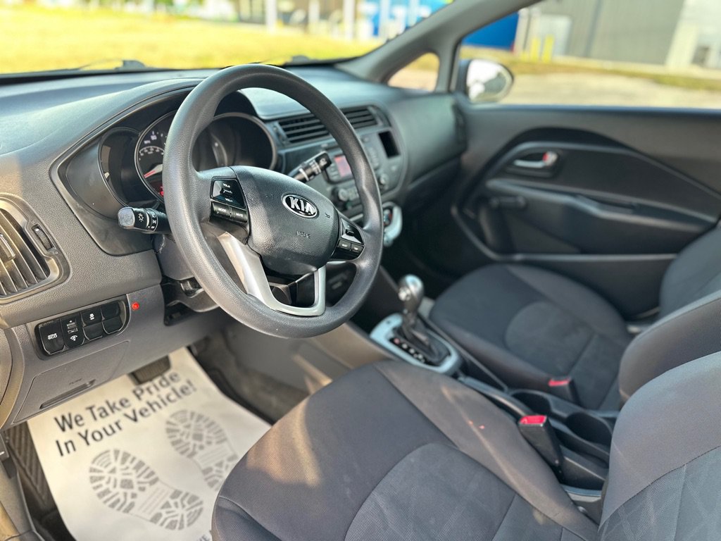 Used 2014 Kia Rio LX FWD image 23