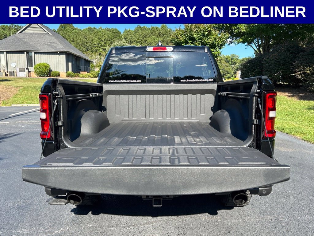 Used 2026 RAM 1500 Warlock AWD/4WD image 8