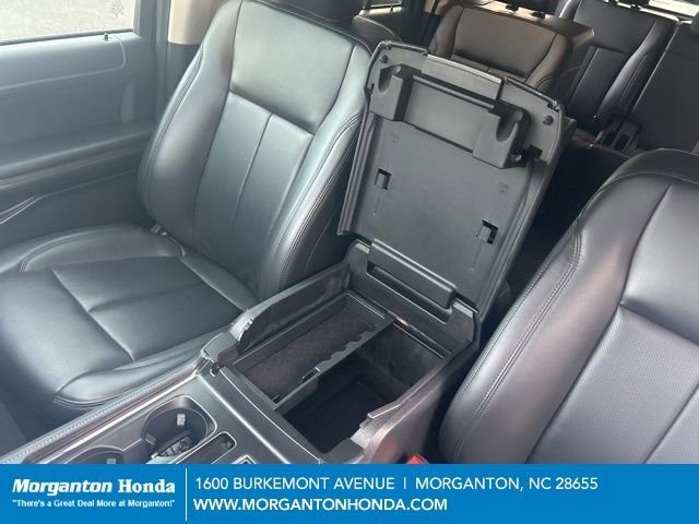 Used 2024 Ford Expedition XLT image 28