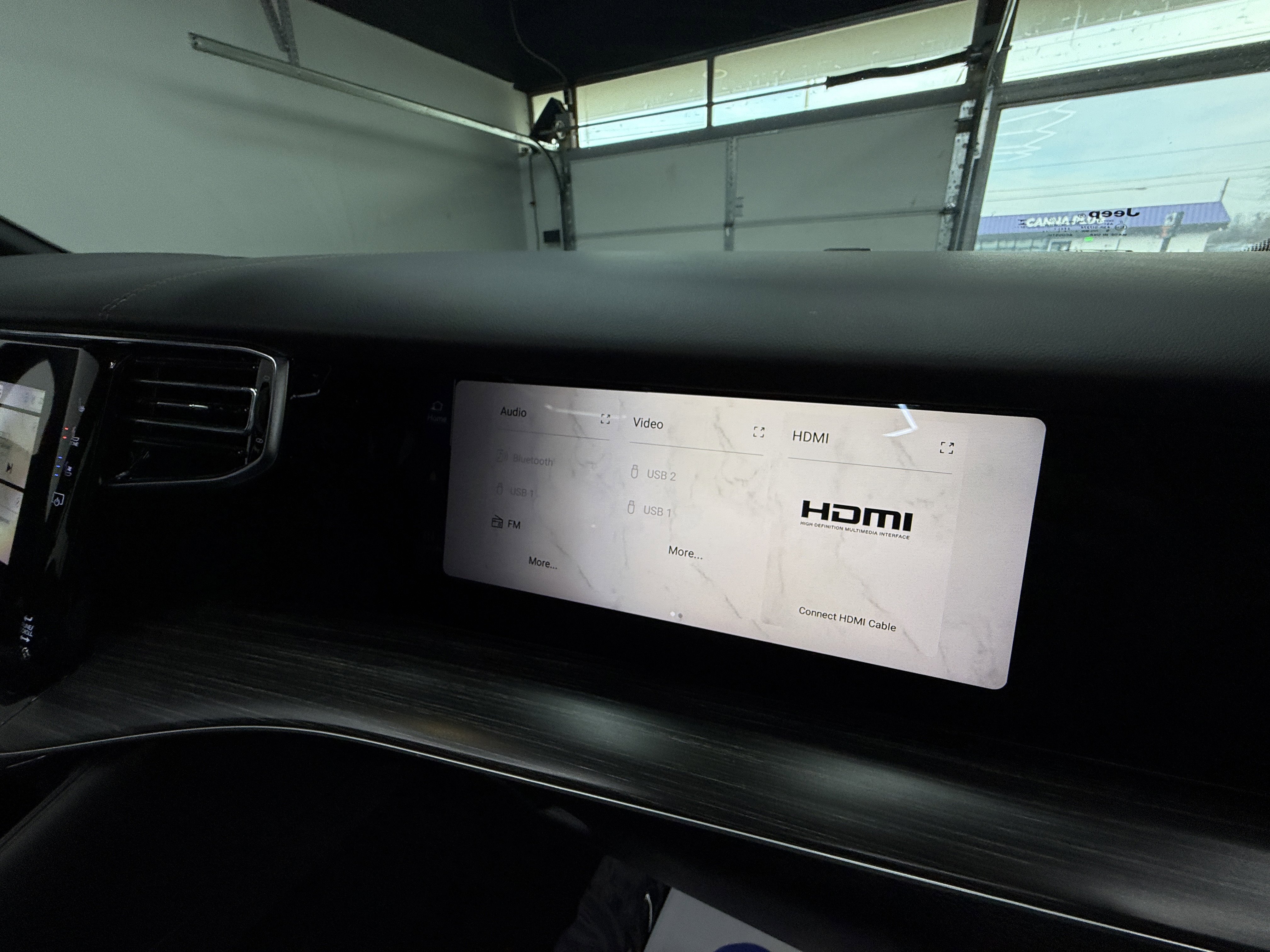 Used 2023 Jeep Wagoneer Series II w/ Convenience Group I image 30