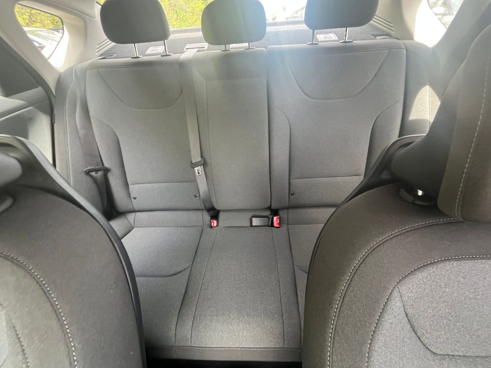 Used 2025 Kia K4 LXS image 34