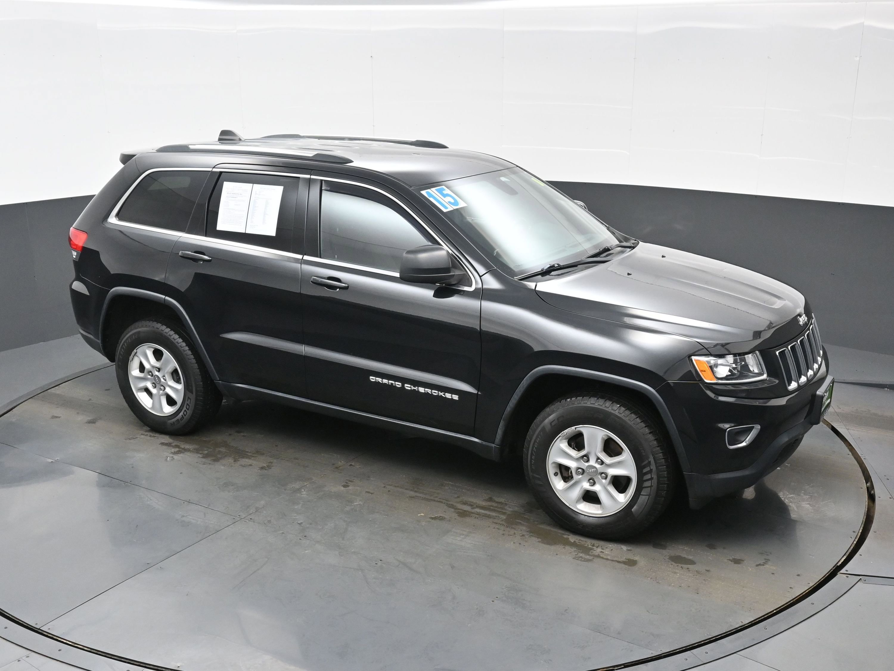 Used 2015 Jeep Grand Cherokee Laredo w/ Quick Order Package 23E image 36