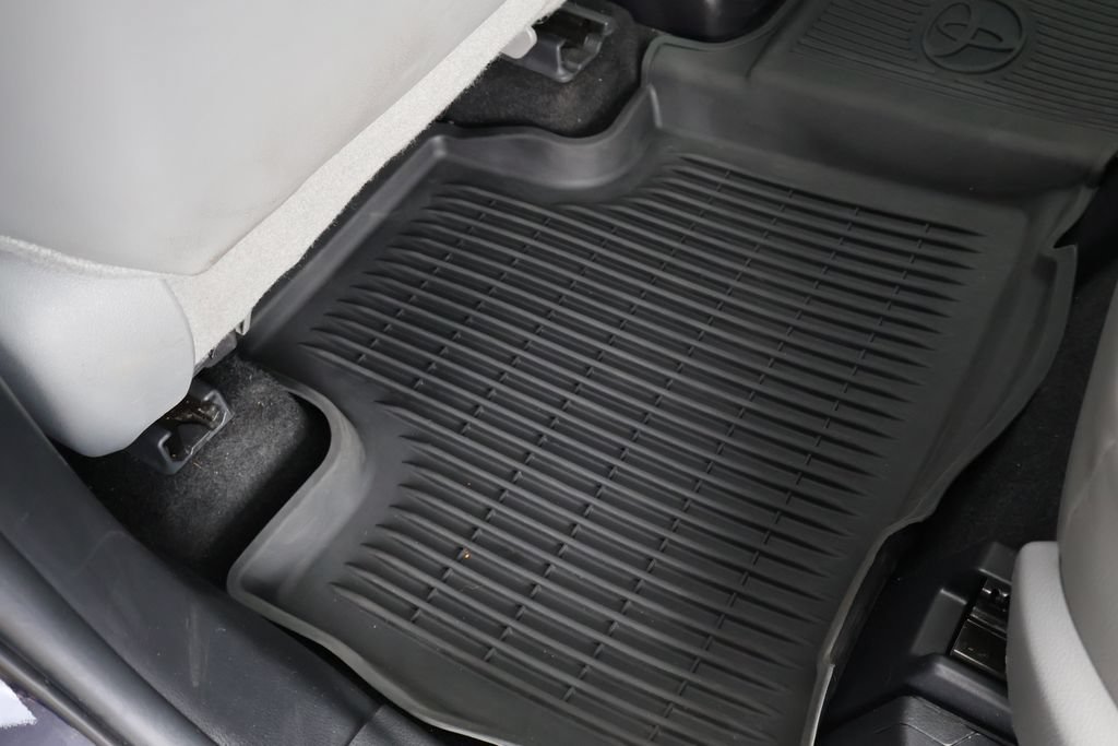Used 2024 Toyota Highlander Platinum AWD/4WD image 54