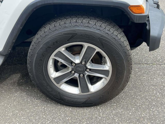 Certified 2020 Jeep Wrangler Unlimited Sahara AWD/4WD image 7
