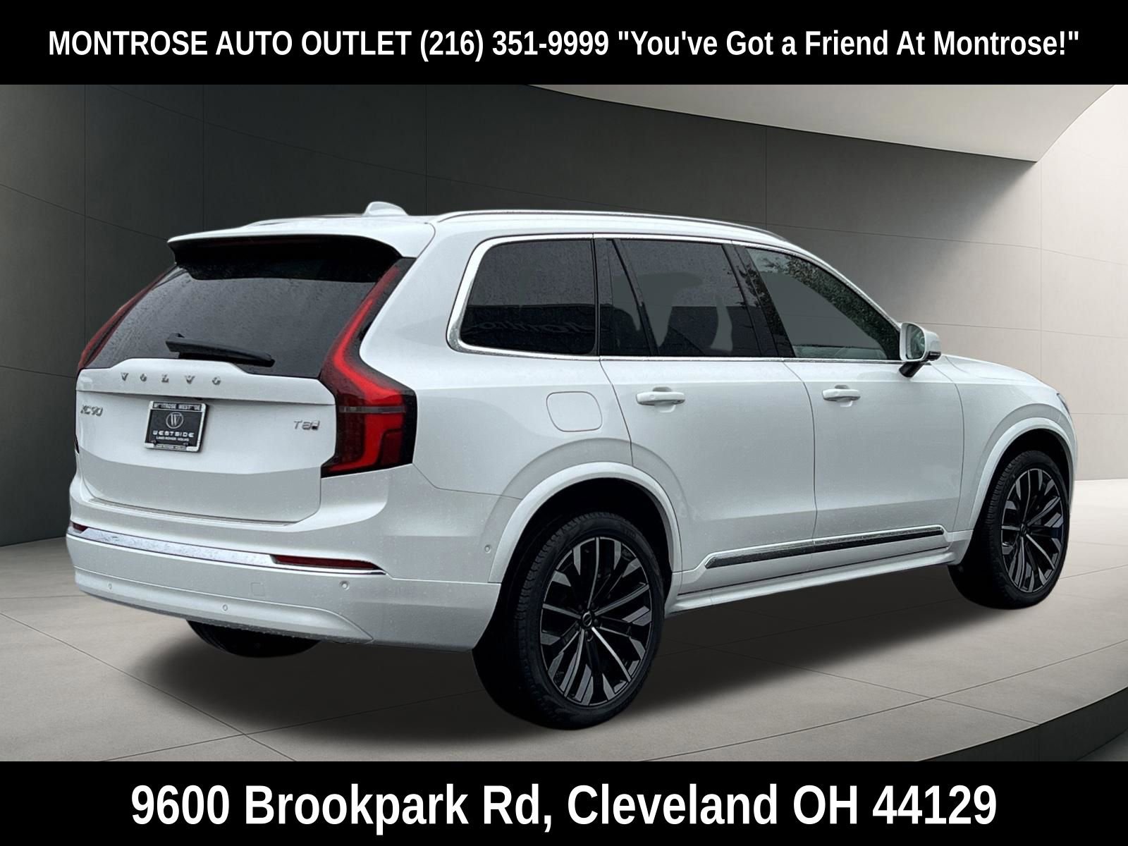 New 2026 Volvo XC90 T8 Plus w/ Protection Package Premier AWD/4WD image 5