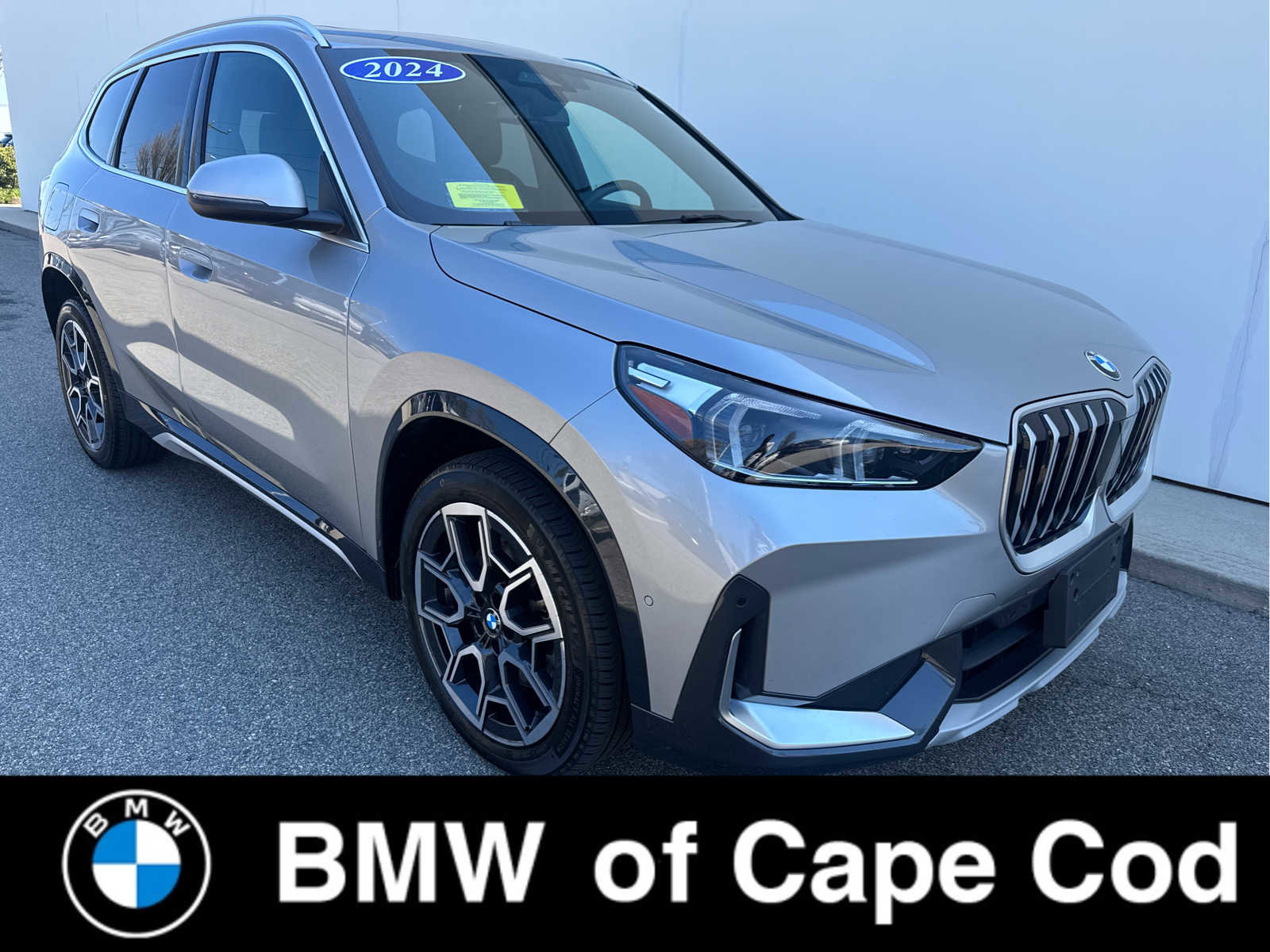 Used 2024 BMW X1 xDrive28i w/ Convenience Package AWD/4WD image 1