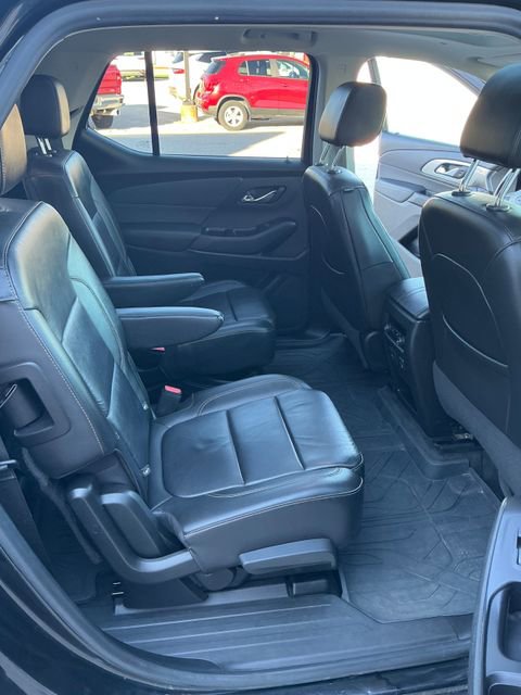 Used 2020 Chevrolet Traverse RS w/ LPO, Floor Liner Package image 14