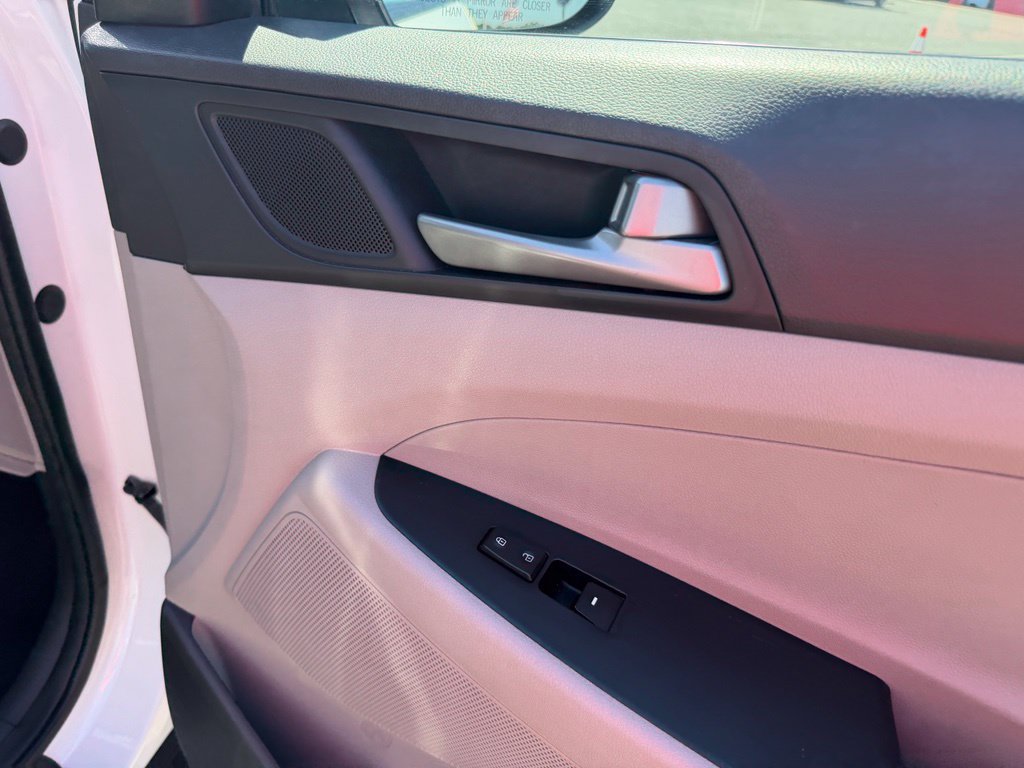 Used 2018 Hyundai Tucson Value AWD/4WD image 31