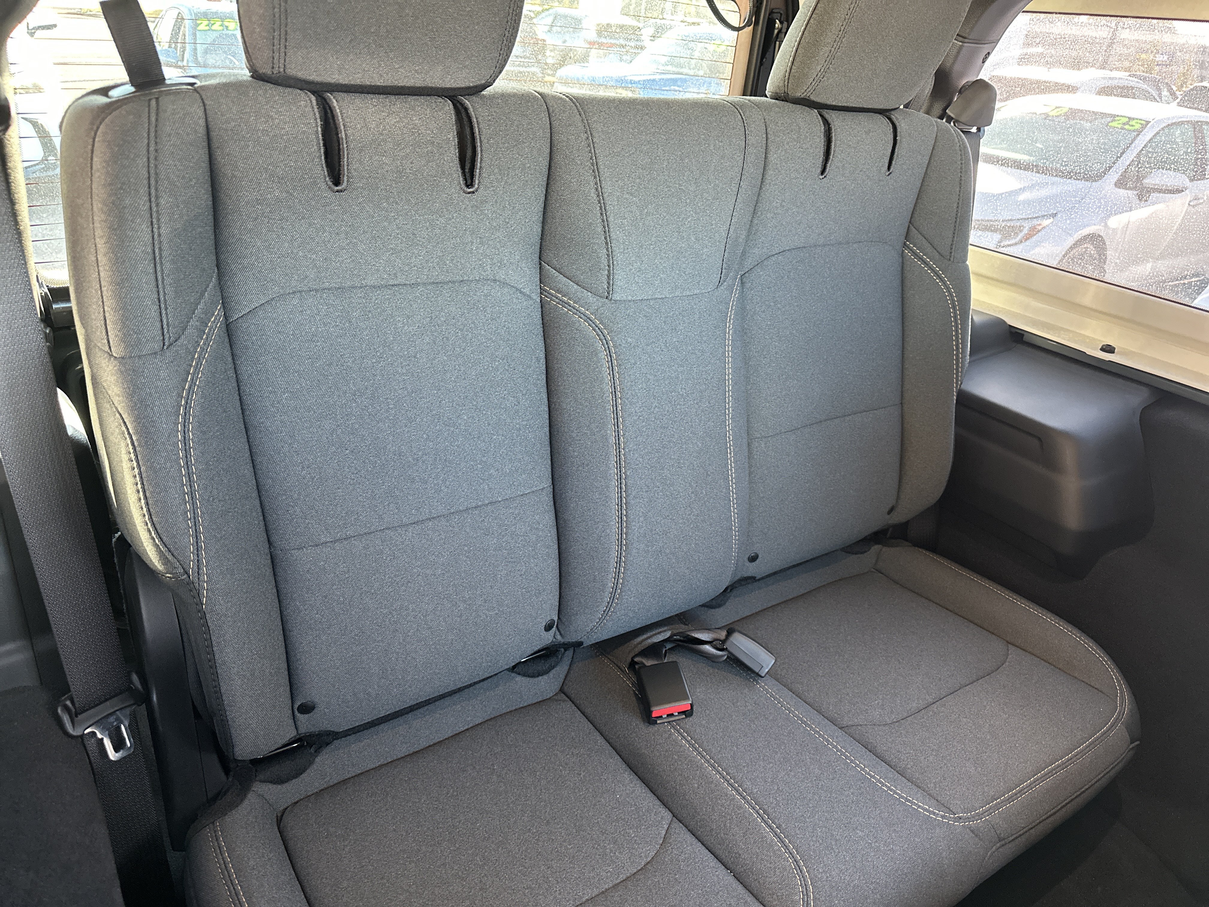 Used 2025 Jeep Wrangler Sport AWD/4WD image 14
