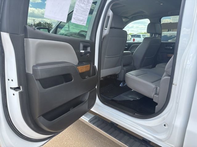 Used 2018 Chevrolet Silverado 1500 LTZ AWD/4WD image 38