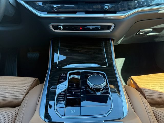 Certified 2024 BMW X5 xDrive40i w/ Premium Package AWD/4WD image 11