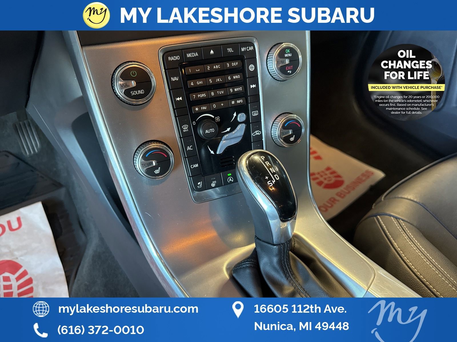 Used 2018 Volvo V60 T5 Dynamic w/ Vision Package image 23