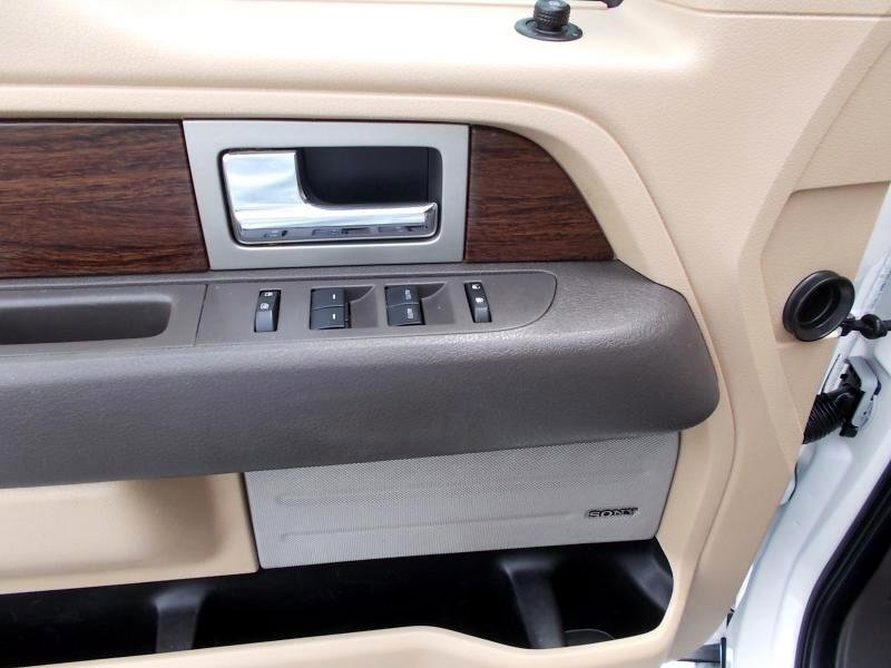 Used 2014 Ford F150 Lariat w/ Equipment Group 502A Luxury image 30