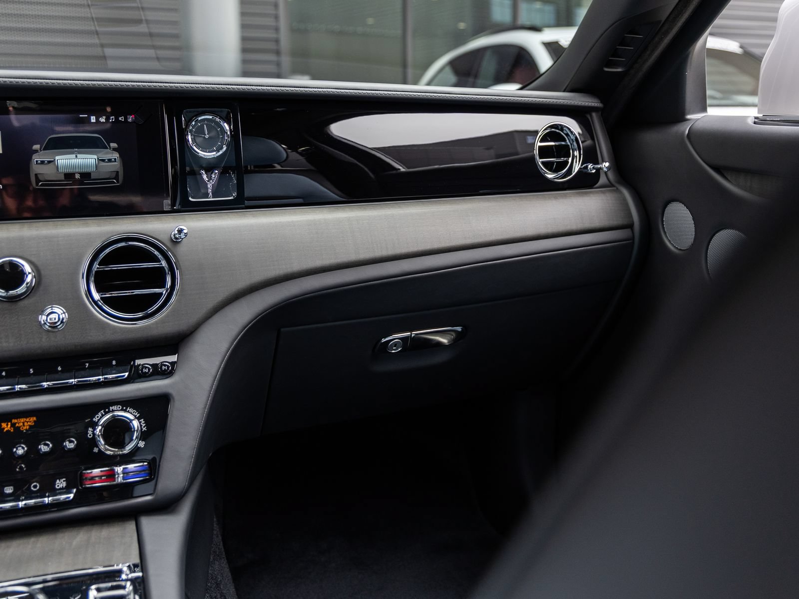 Used 2026 Rolls-Royce Ghost AWD/4WD image 40