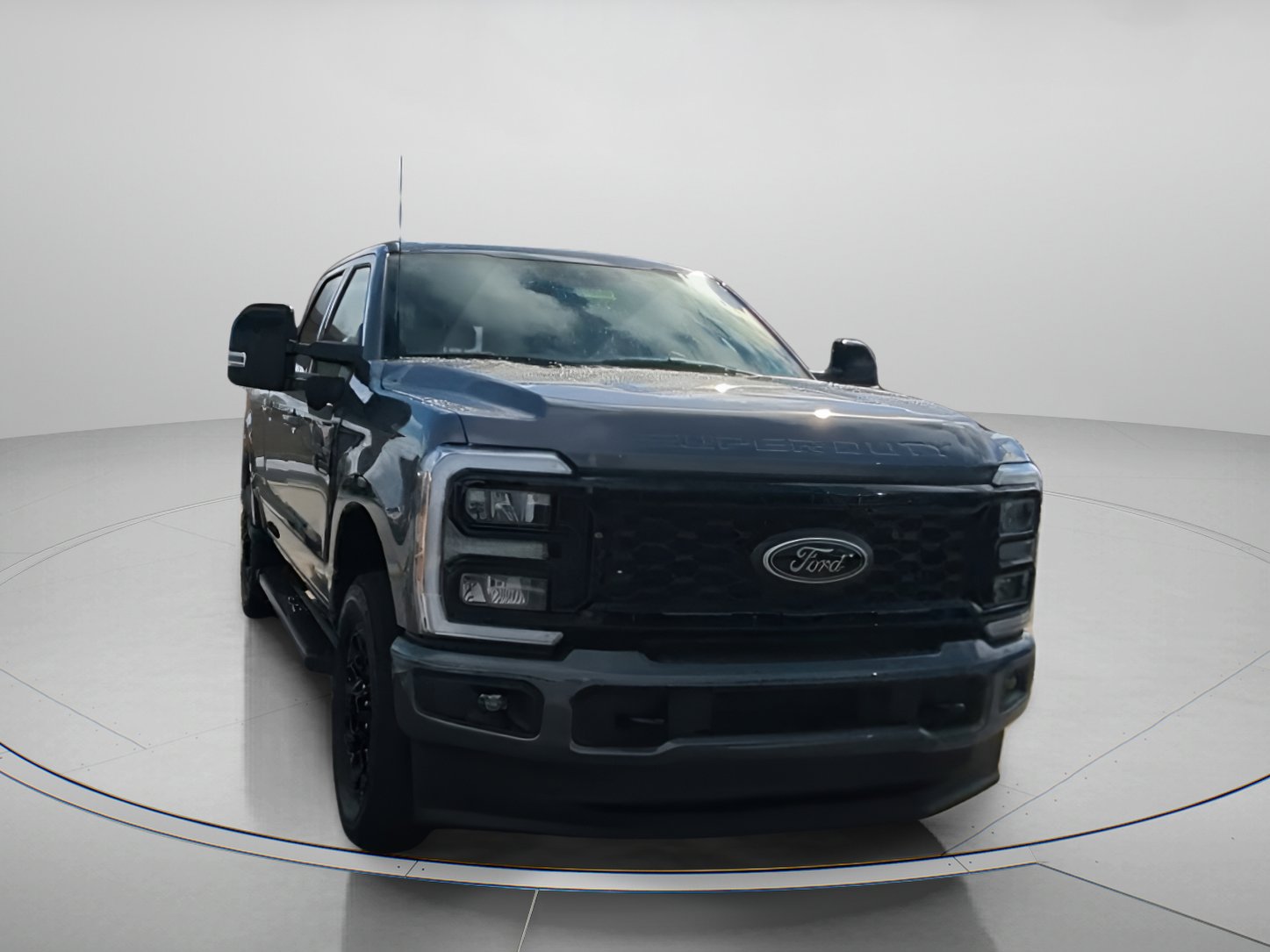 New 2026 Ford F250 Lariat w/ Black Appearance Package image 4