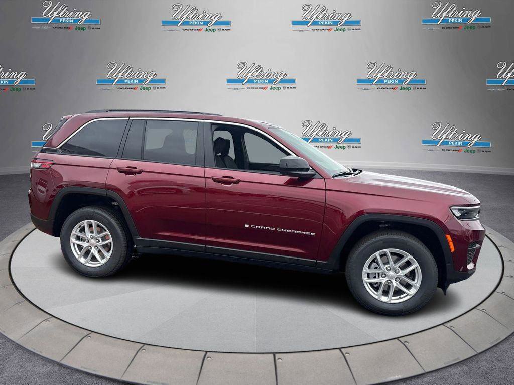 New 2026 Jeep Grand Cherokee Laredo X AWD/4WD image 2