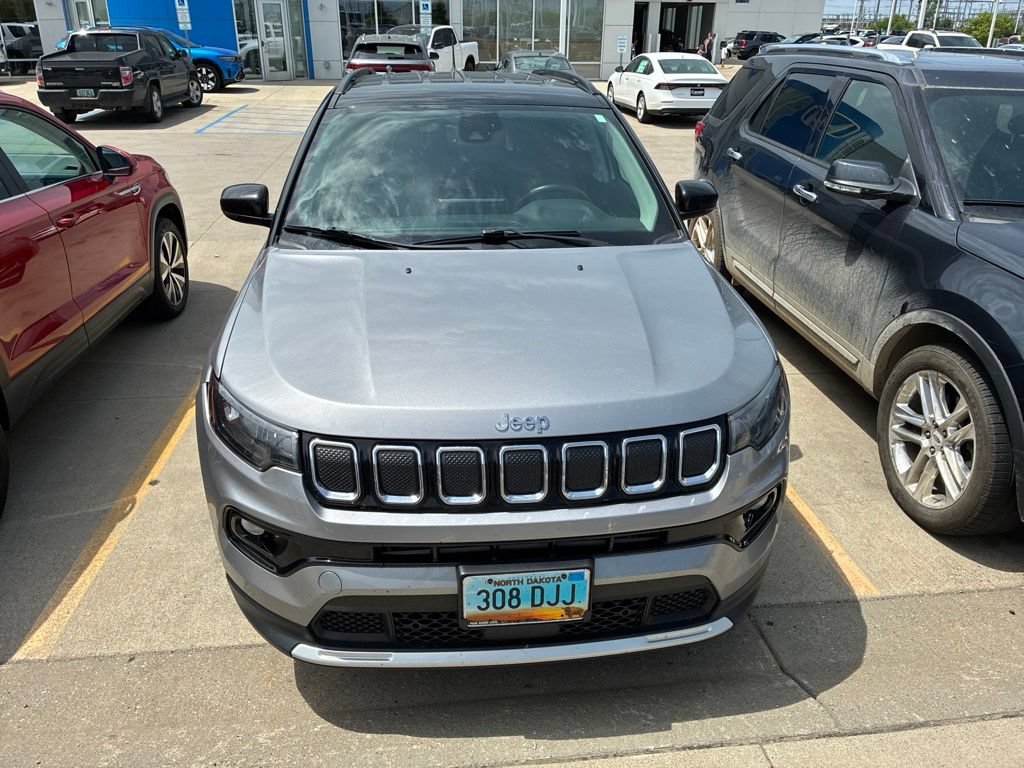 Used 2022 Jeep Compass Limited AWD/4WD image 6