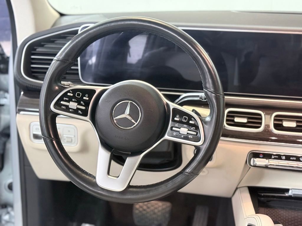 Used 2022 Mercedes-Benz GLS 450 4MATIC image 12