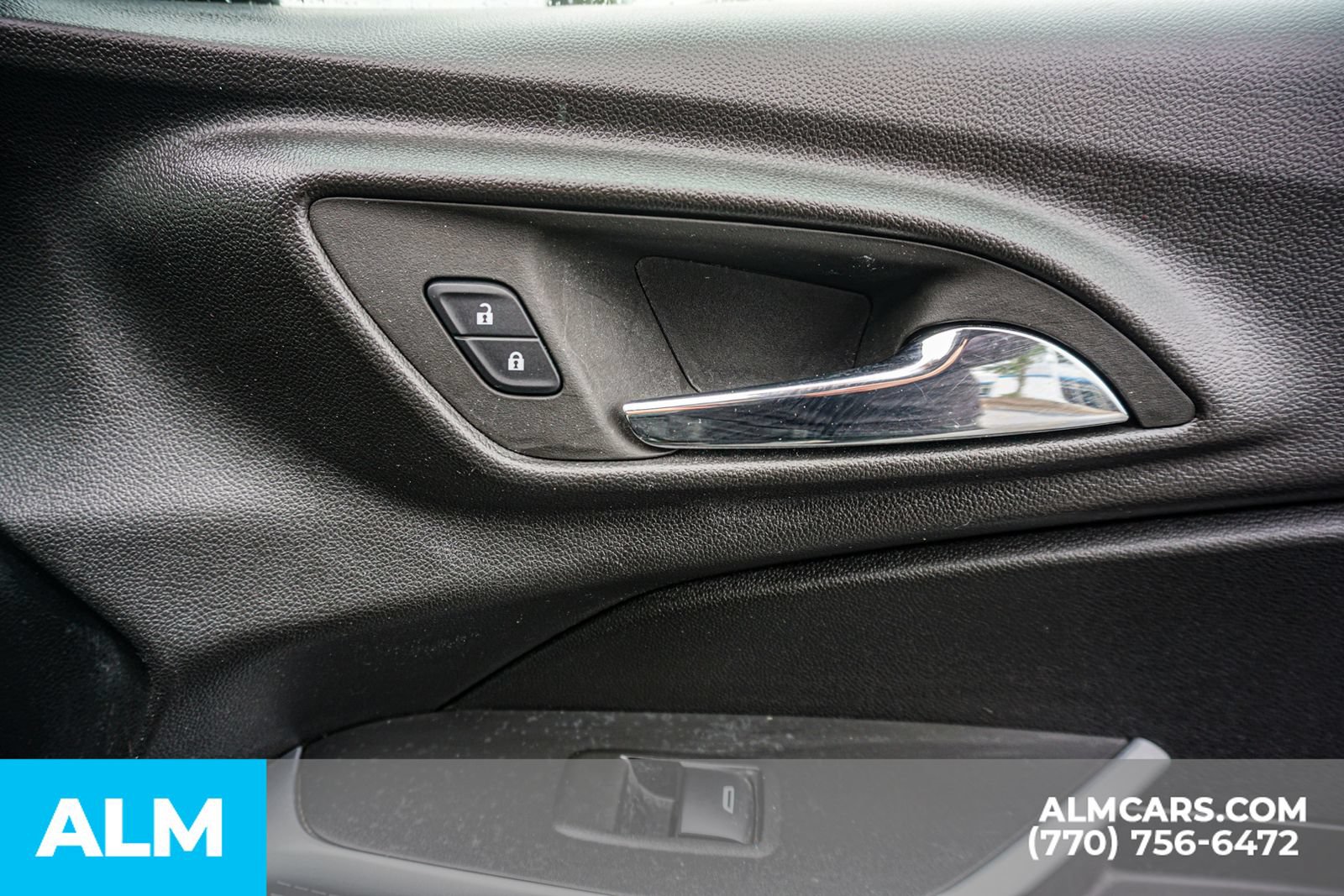 Used 2024 Chevrolet Trax LS FWD image 47