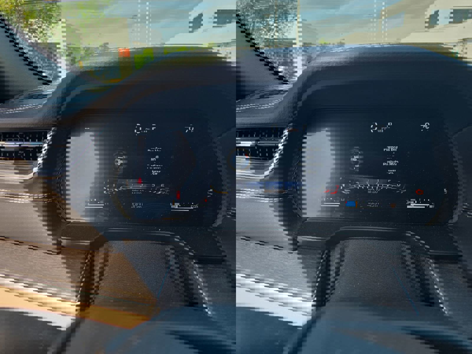 Used 2023 Jeep Grand Cherokee Limited w/ Black Appearance Package image 21