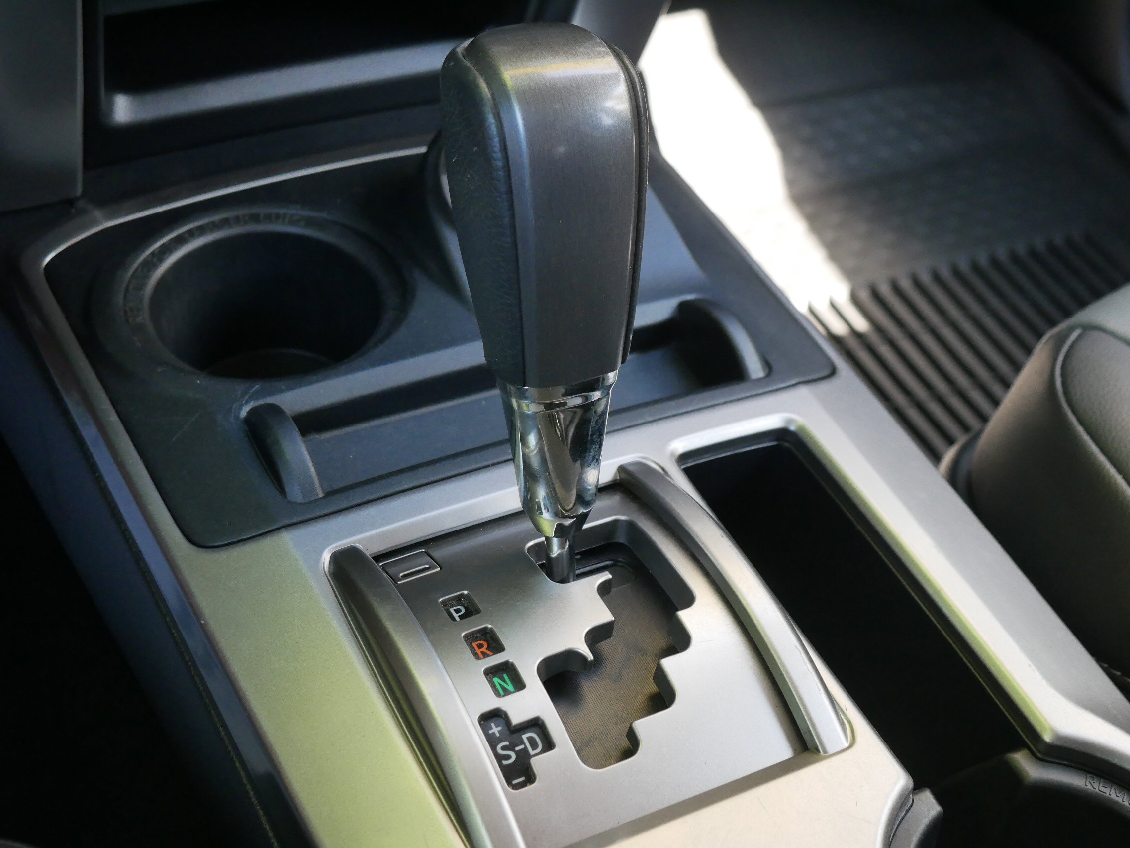 Used 2022 Toyota 4Runner SR5 Premium w/ Moonroof Package image 17